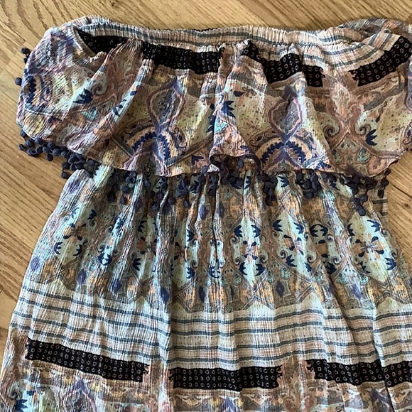 EUC Effortlessly Chic Favorite Boho Dress - Picture 4 of 6